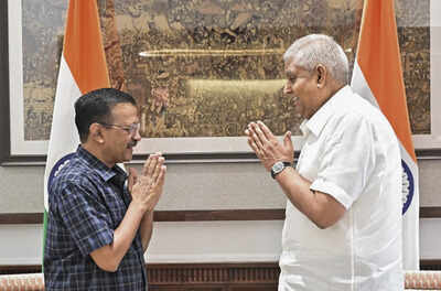 Kejriwal meets Vice President Dhankhar, enquires about his health; visits Hemant Soren to check on ailing Shibu Soren
