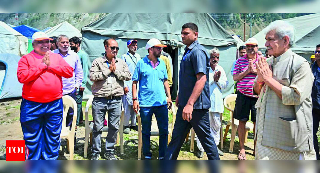 18th Batch of Amarnath Yatra Pilgrims Departs from Jammu to Kashmir