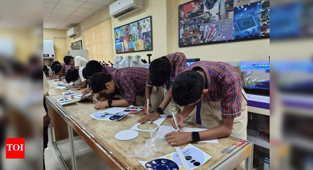 Students celebrate Moon Day with workshops, films & missions at RSC ...