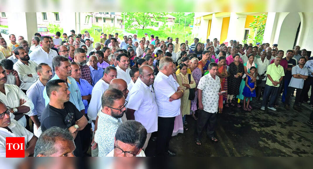 Locals Demand Opening of Tuem Hospital by Jan 26