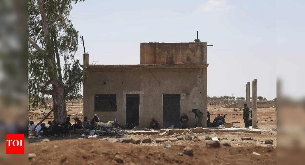 Syria conflict: 'Cautious calm' returns to Sweida; Druze-Bedouin fighting killed over 1,100
