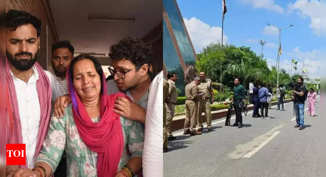 ‘Sign your own projects’: Staff room taunt may have pushed Sharda student to suicide