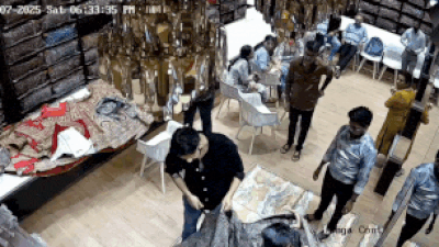  Fiancée dislikes her lehenga, groom shreds it with knife; chaos caught on CCTV