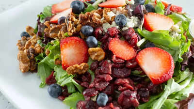  US Gastroenterologist shares 6 snack ideas that can reduce colon cancer risk