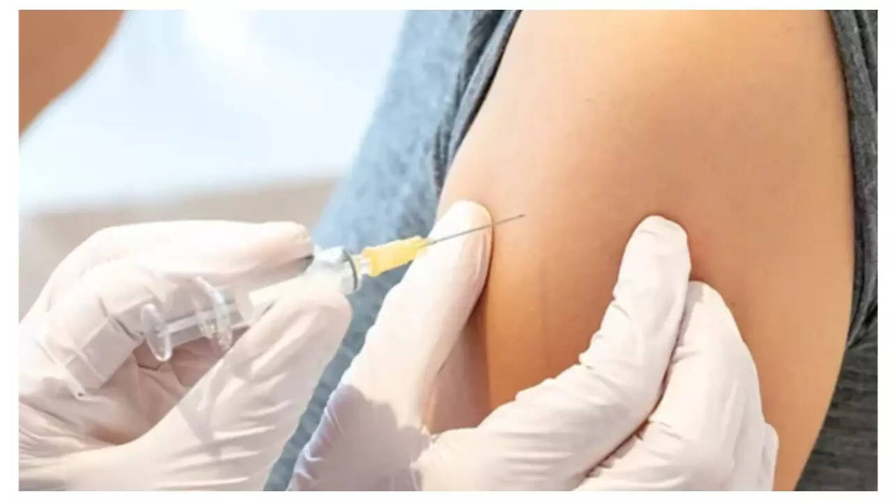 side effects of vitamin b12 injections weight loss B12 Shots for Weight Loss: What You Need to Know