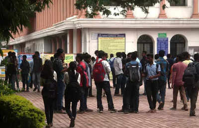 CBSE подтягивает нормы безопасности школьной безопасности; делает камеры видеонаблюдения обязательными в классах, коридорах, игровых площадках: новое правило безопасности объяснено
