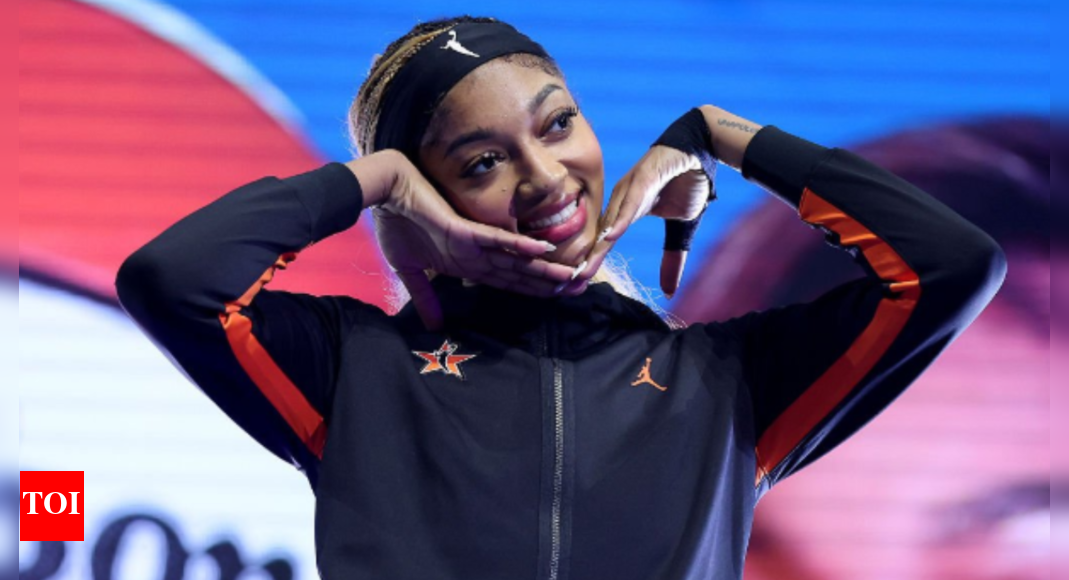 Angel Reese shares heartfelt 4-word message for Marquesha Davis as she signs emergency deal with Chicago Sky