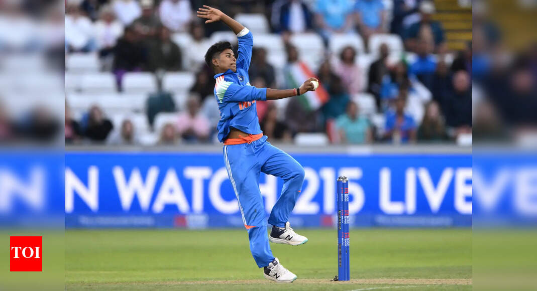 Kranti Goud: Daughter of a MP police constable, who rocked England with 6/52