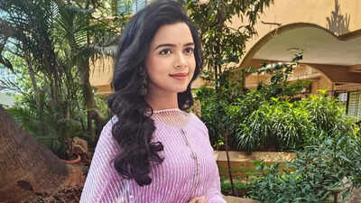 Megha Ray shares how dumbbells on set keep her fit for action sequences in Divya Prem: Pyaar Aur Rahasya Ki Kahani; says ‘It’s just a small morning warm-up’