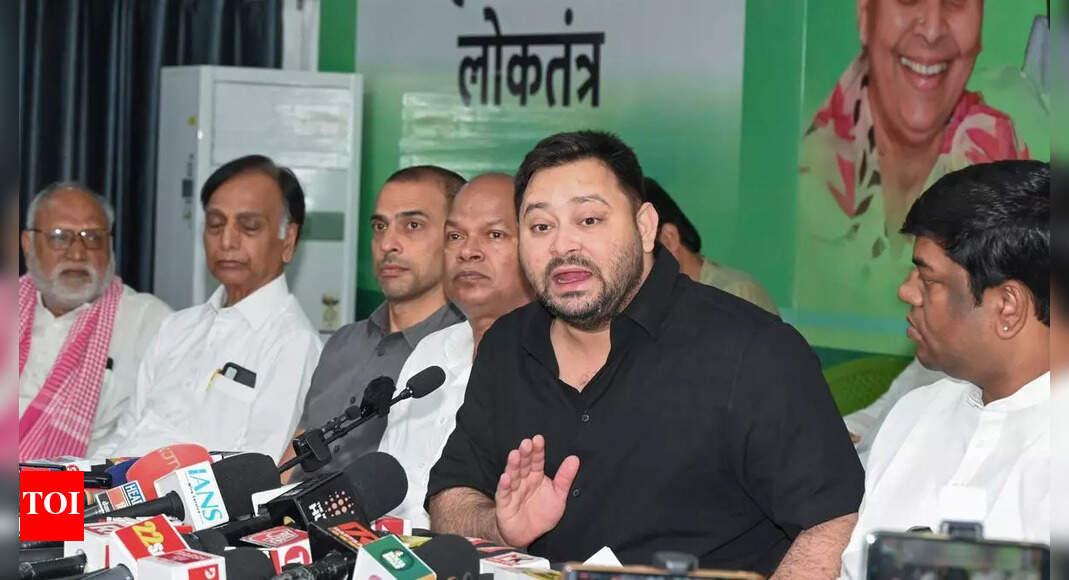 'Can be discussed': Tejashwi Yadav on possibility of Bihar election boycott over SIR exercise; says 'will see what the people want'