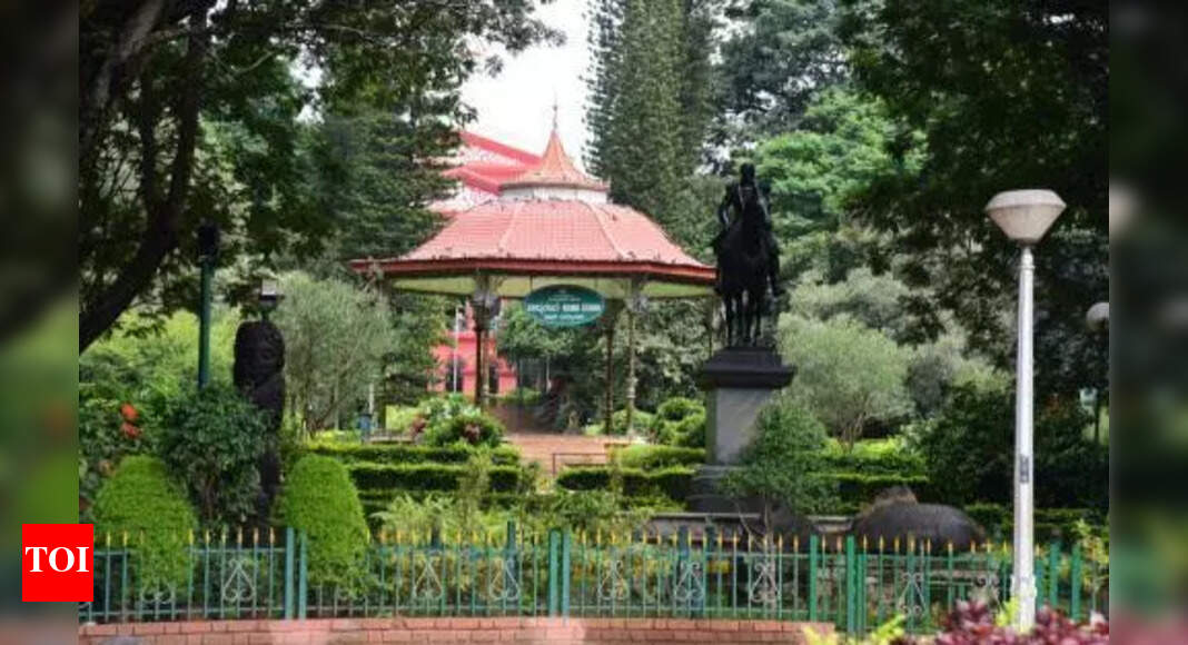 Guided walks to help you discoverhidden wonders of Bengaluru’s Cubbon ...