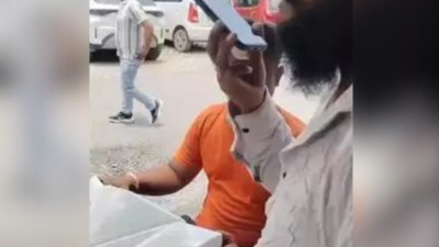 'You are a Hindu. Aren't you ashamed?': Food policing rages in Ghaziabad as vigilantes stop delivery boy carrying non-veg food; customer turns out to be Christian