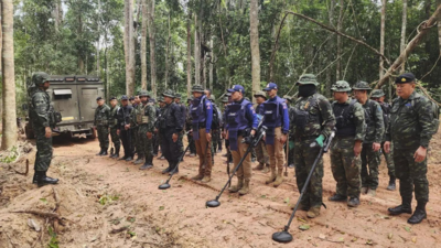 Thailand-Cambodia face-off: Borders shut, F-16 deployed, civilian  killed - 10 key points
