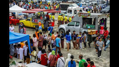 One more conflict puts city tourists’ Durga Puja vacation plans on hold