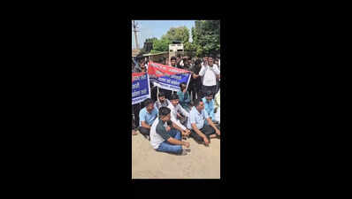 Jodhpur residents protest against police inaction, demand removal of SHO