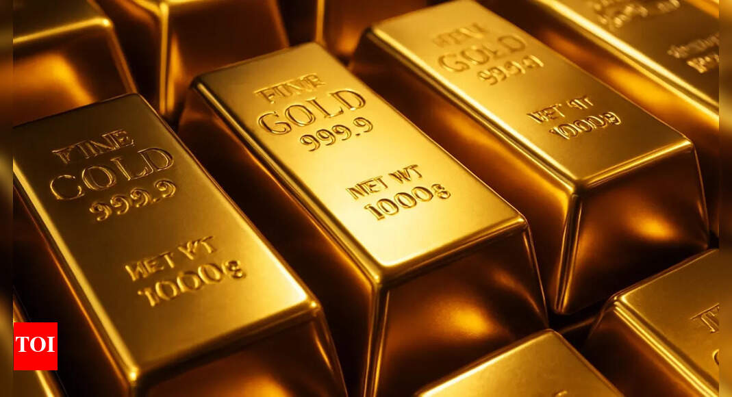 Gold price prediction today: What’s the gold rate outlook for July 25, 2025; why a ‘sell on rise’ strategy makes sense? – Times of India
