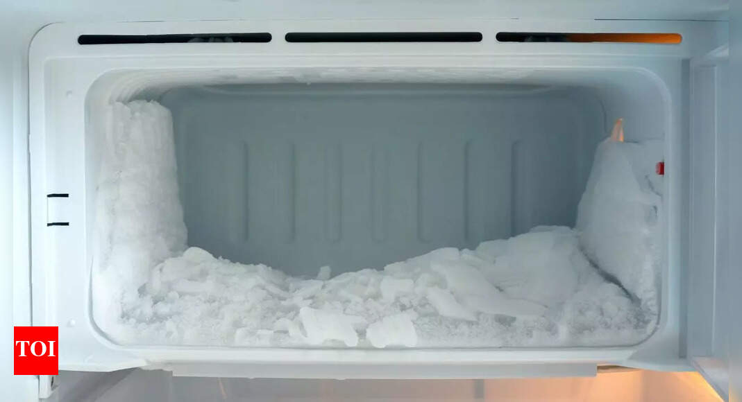 7 easy ways to remove ice from your freezer without using the defrost button