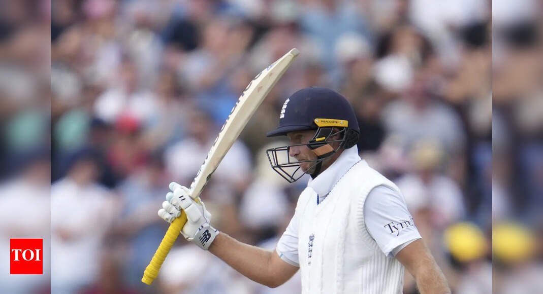 IND vs ENG Live: Root century powers England past 400-run mark