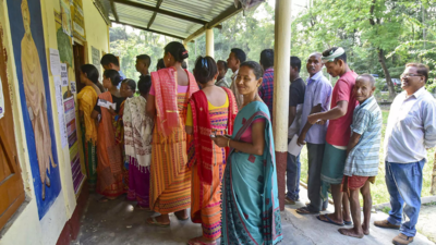 Bihar SIR: War Of Words Erupt After EC Finds Nepal, Bangladesh, Myanmar Nationals In Voter List