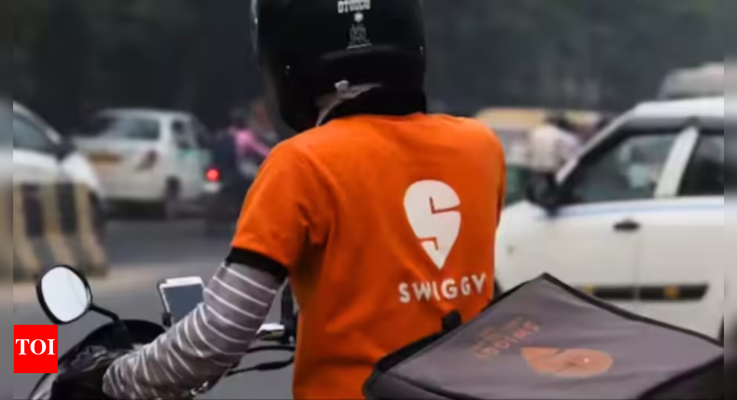 स्विग्गीने दुपारचे मुख्य कार्यकारी अधिकारी फराज खालिद यांना सॉफ्टबँक म्हणून बोर्डात जोडले, cel क्सेल स्टेप स्टेप