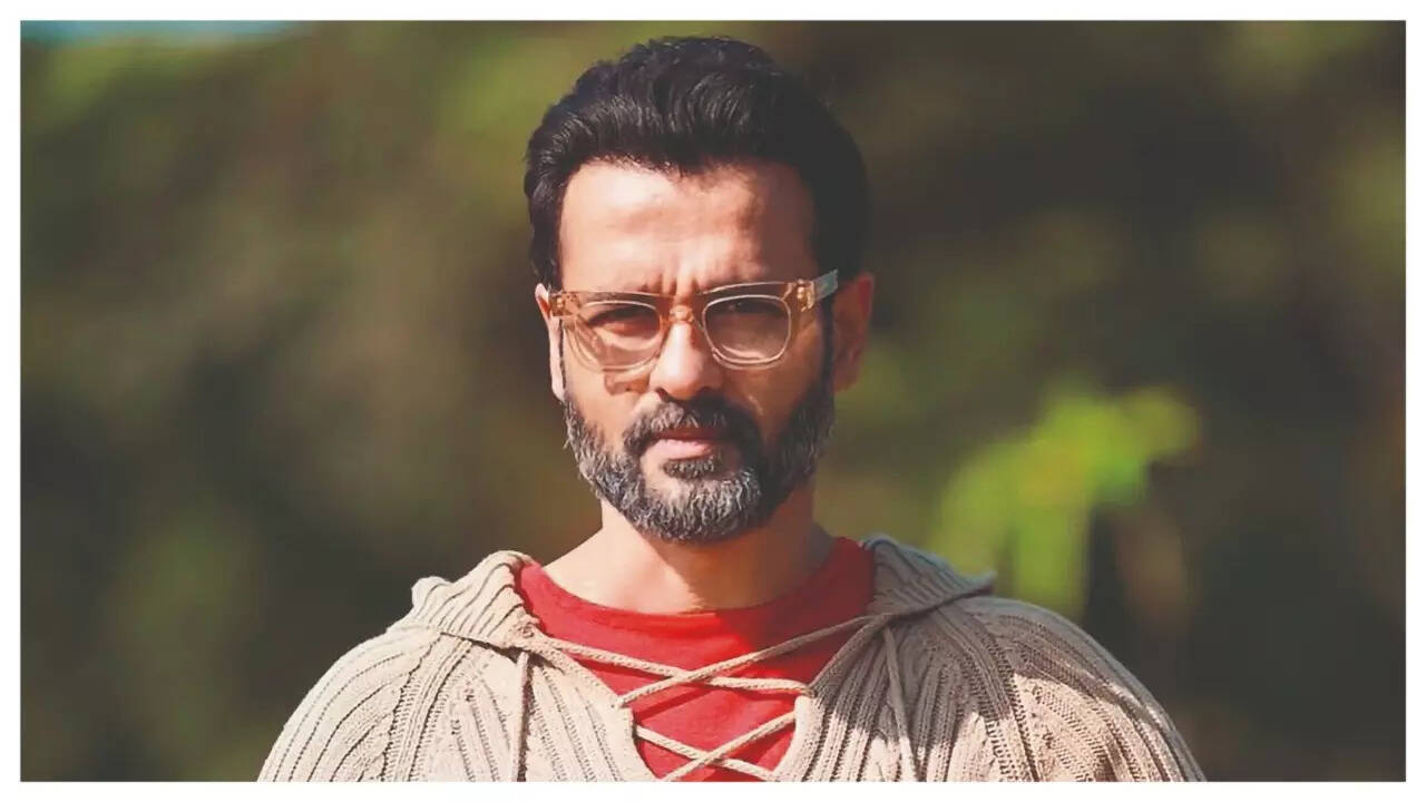 Rohit Roy Movies And Tv Shows 60 Photos - Moonagedaydream.film
