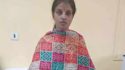  How missing bottle cap and chappal cracked staged suicide in Bengaluru; wife, her lover arrested for husband's murder