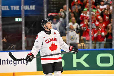 NHL’s most explosive player, Nathan MacKinnon, is chasing greatness