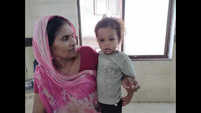 Toddler bites cobra to death, lives to tell tale