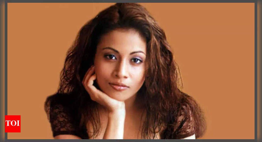 THIS Ram Gopal Varma heroine was once touted as the next Urmila Matondkar, quit films after 12 years, later accused of abandoning ailing father | – Times of India