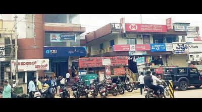 Farmland on paper, shopping complex in reality?