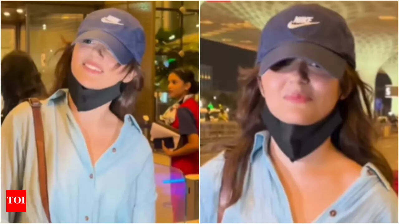 Saiyaara actor Aneet Padda SPOTTED at airport Declines  