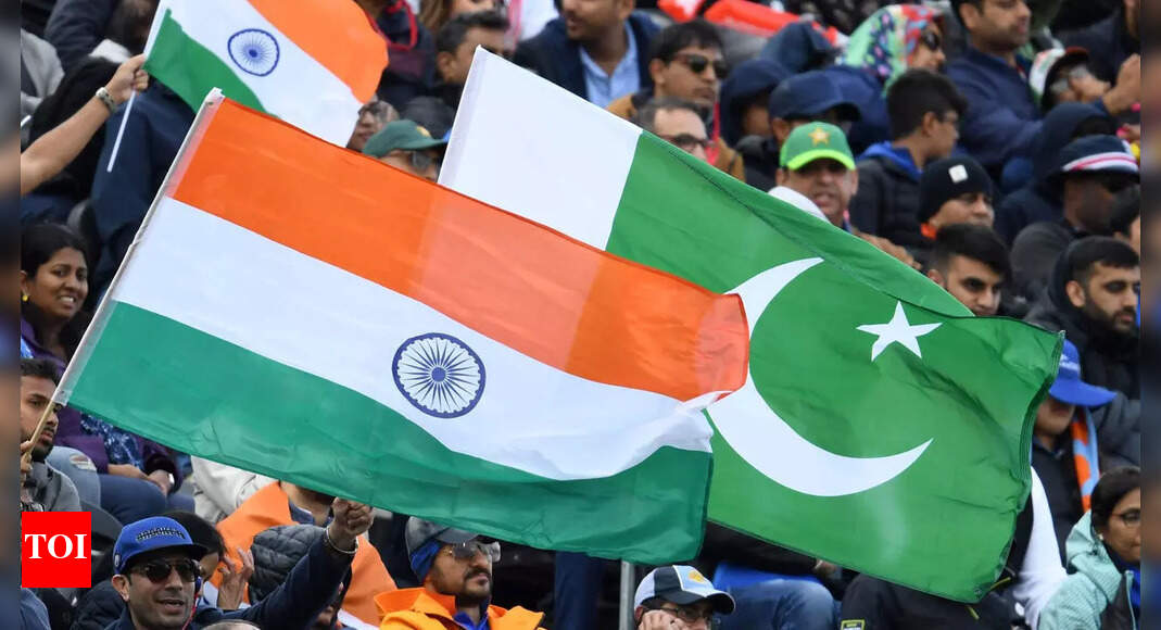 'Why boycott WCL but play Pakistan in Asia Cup?': Ex-Pak cricketer questions India