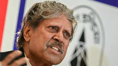 Loyalty is important, says Kapil Dev