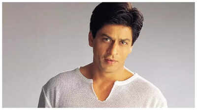 When Shah Rukh Khan opened up about his silent struggles; “I cry a lot in the bathroom,” - THROWBACK
