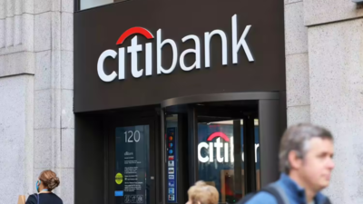 Credit cards race: Citi launches Strata Elite to rival AmEx Platinum, Chase Sapphire Reserve with $595 fee and travel perks