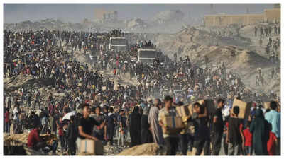 10-hour pause, but no peace: Gaza reels from famine, 38 dead; UAE, Jordon airdrop aid from sky - Top developments