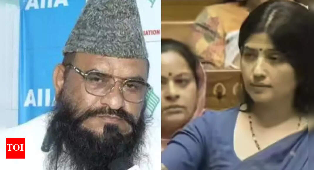 'Misogynistic ': 'Cleric' booked for slurs against Dimple Yadav