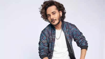Tanishk Bagchi compares Ahaan Panday to Rishi Kapoor; Recalls his intuition about 'Saiyaara' becoming a hit