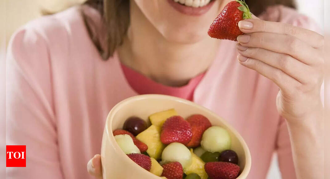 Does eating too much fruit increase blood sugar levels and cause type 2 diabetes? Here’s what you need to know |