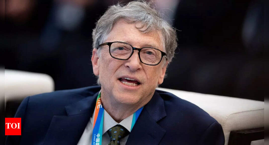 Bill Gates’ Porsche penalty: Paid $28 every day for 13 years; customs knot untied