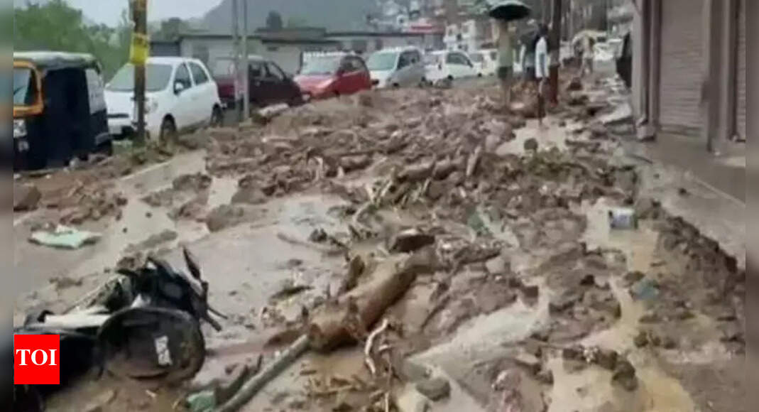 Himachal rain fury: Mandi flash flood kills 3; Chandigarh–Manali highway blocked