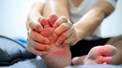 High uric acid levels: Causes, symptoms, and natural ways to reduce them