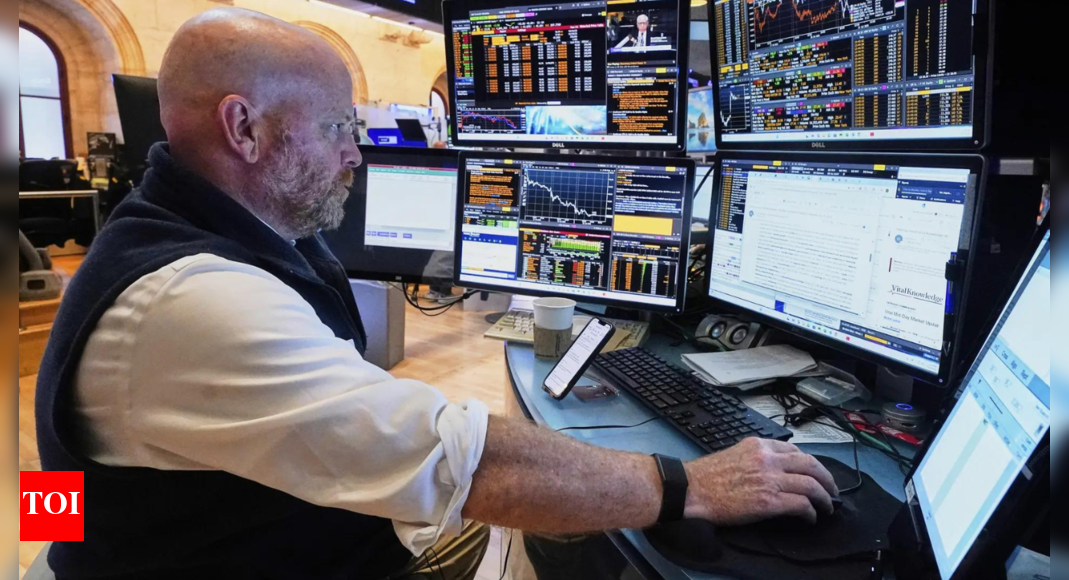 US market today: Stocks edge higher as Fed meet, China tariff talks weigh; JetBlue, SoFi jump while Merck, UnitedHealth drag – Times of India