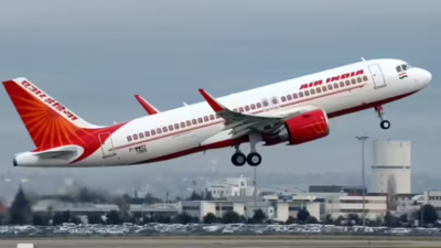 एयर इंडिया ने तनावग्रस्त चालक दल के सदस्यों के लिए ऑनलाइन योग शुरू किया; पायलटों का कहना है कि वे वास्तविक समस्याओं का समाधान करते हैं
