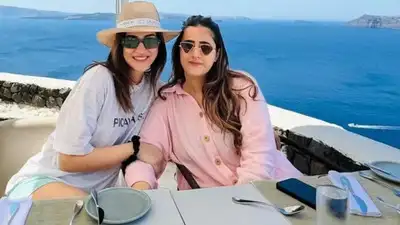 Kriti Sanon rings in her 35th birthday on a yacht with sister Nuupur and rumoured beau Kabir Bahia - See post