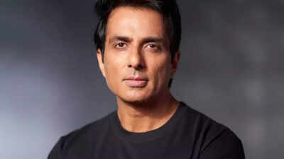 'Dil Hai Ki Maanta Nahin'; Sonu Sood’s old college love letter for THIS Telugu girl resurfaces on the internet