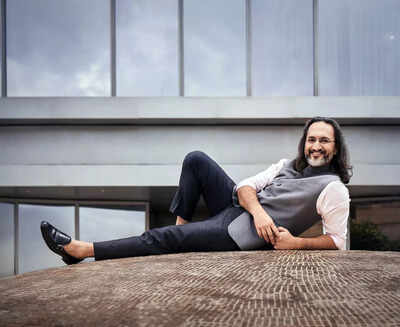 general Once the audience loves you, you can get away with murder : Papa CJ