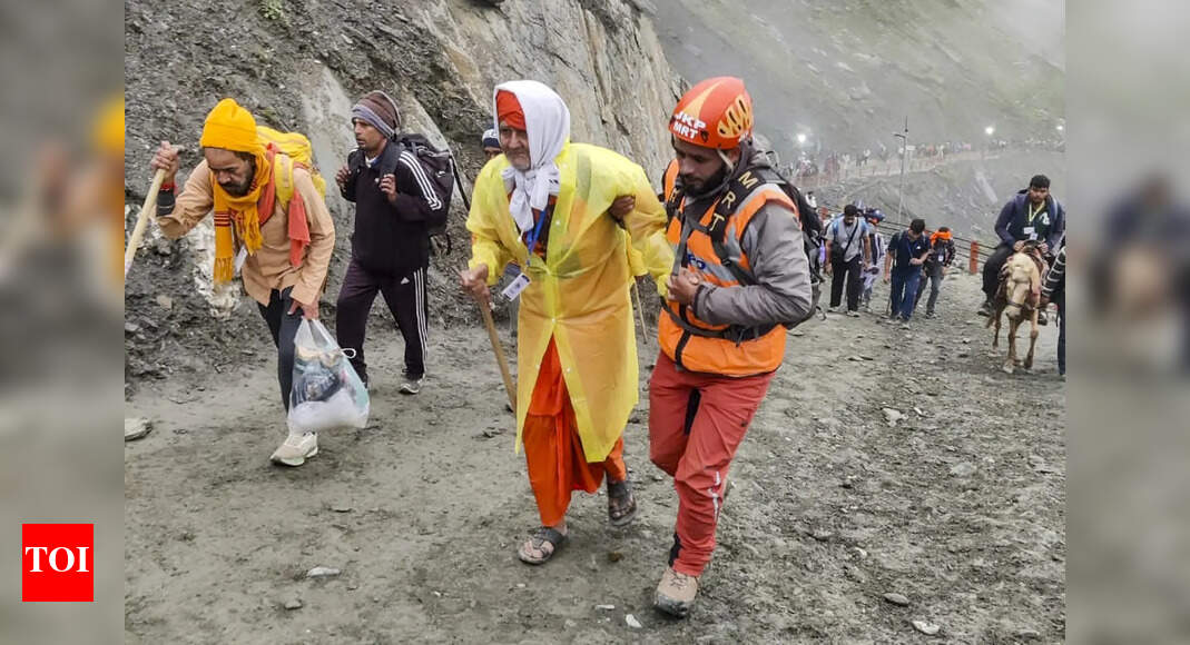 Amarnath Yatra: No pilgrimage tomorrow; to remain suspended for 2nd consecutive day due to inclement weather