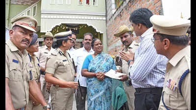Greet police with respect when they visit your home: Srinath tells Mysureans