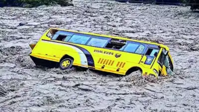  Two teachers washed away in flash floods in Ramban; Amarnath Yatra suspended